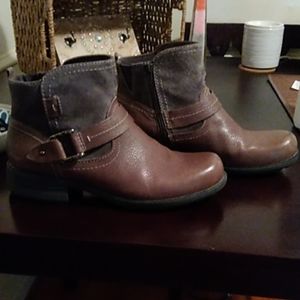 Earth Origins Paris Zipper Moto Comfort Boots 11M